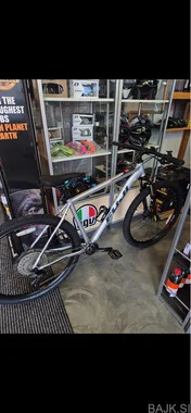 Fuji Nevada 1.3