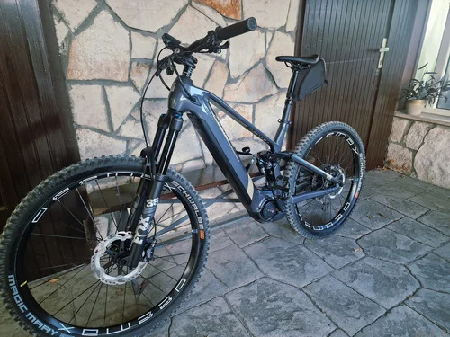 Prodam E-MTB Conway Xyron S 8.9 MX Carbon (Velikost M) – Odlično ohranjen