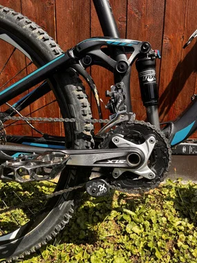 GIANT TRANCE 2 LTD