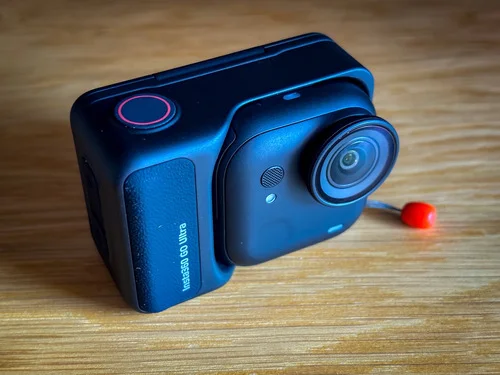 Insta360 GO Ultra
