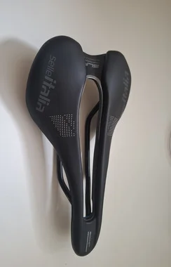 Kolesarski sedež Selle Italia Superflow