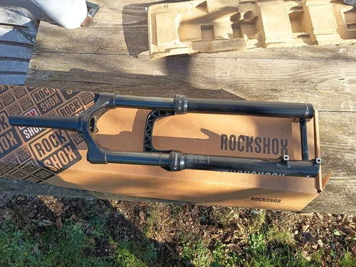 RockShox Recon Silver RL 140mm 46mm Offset fork for 27.5 wheels