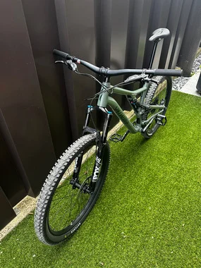 Specialized Stumpjumper Comp Alloy S6