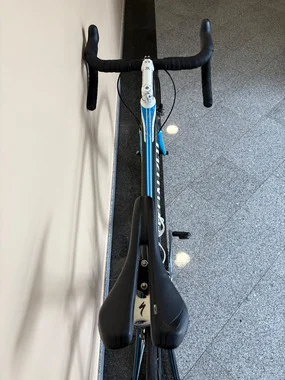 Specialized Tarmac SL3 road bike (M)