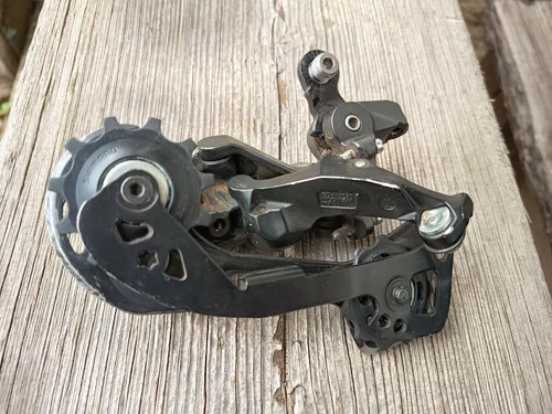 Menjalnik Shimano M5120 Deore 10-Speed