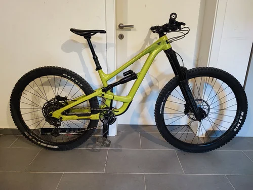 YT Capra Core 1, 2024, S velikost