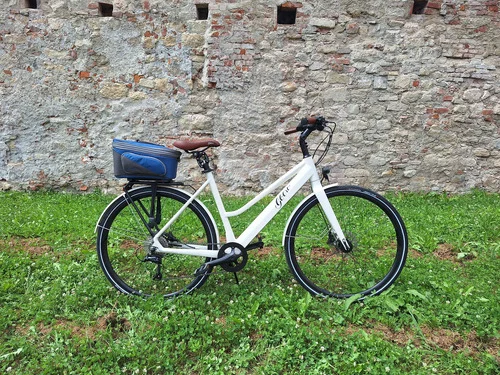 Je vends un vélo électrique Geero- comme NEUF !!