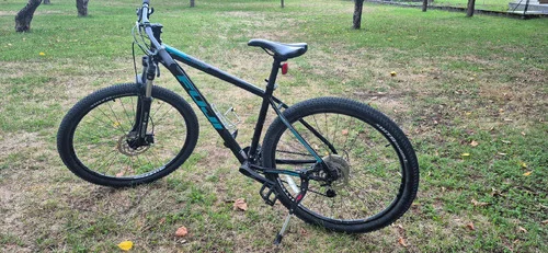 FUJI NEVADA 1.5  19(L)  BICI CON RUOTE DA 29 POLLICI