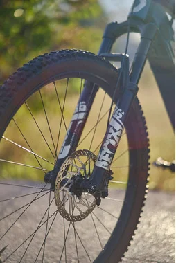 Scott Genius eRIDE 920 XL, 2021 - Bosch 625 Wh / SRAM GX AXS, nova kaseta in X01 veriga