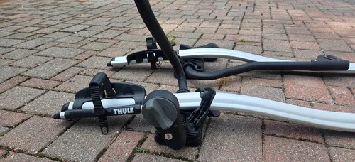 Strešna nosilca Thule Proride 591