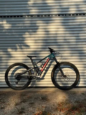 Trek Slash 7