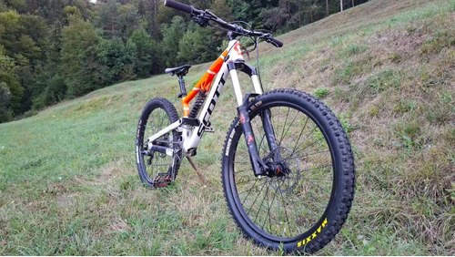Scott voltage fr730