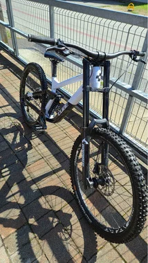 CUBE TWO15 RACE 2022 – L