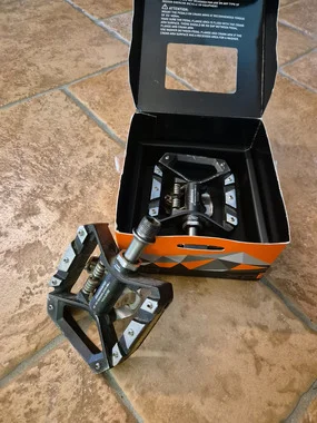 Shimano Deore XT pedals