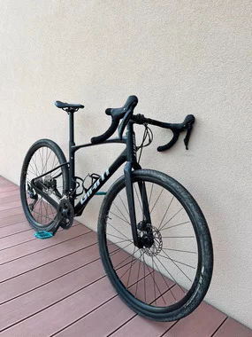 Giant Revolt 0 M Black 2023