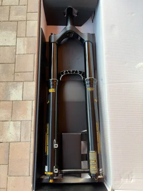 Ohlins RFX38 m.2 AIR TTX18