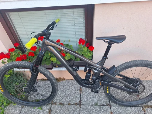 Trek Slash gen 6