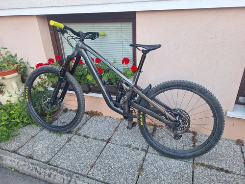 Trek Slash gen 6
