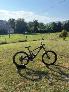 Santa Cruz Nomad V4