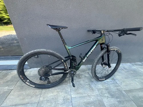 Lee Cougan Crossfire 428 (2022/2023) - Full Carbon, SRAM X01 AXS, Full suspension - Polno vzmeteno