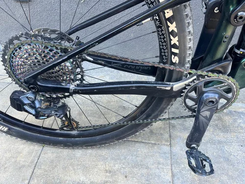 Lee Cougan Crossfire 428 (2022/2023) - Full Carbon, SRAM X01 AXS, Full suspension - Polno vzmeteno