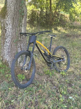 Nukeproof pulse 2017 27,5col M