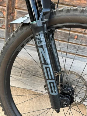 Trek Slash gen 9.9 size M/L