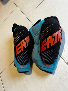 Kolenčniki Leatt 3DF 5.0