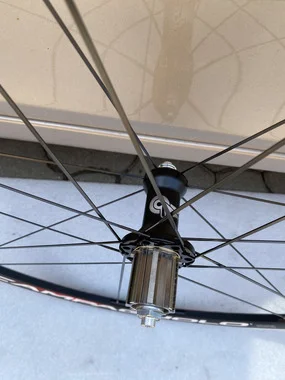 CAMPAGNOLO ZONDA / SHIMANO OBROČI ZA CESTNO KOLO