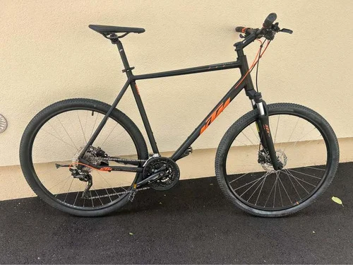 29-INCH ALUMINIUM KTM MOUNTAIN BIKE, XL, SHIMANO XT, HYDRAULIC BRAKES, NEW TIRES, LIKE NEW
