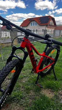 Trek Marlin 8 Gen 2 XXS 26” – SRAM Eagle 1x12, RockShox Air – odlično ohranjen