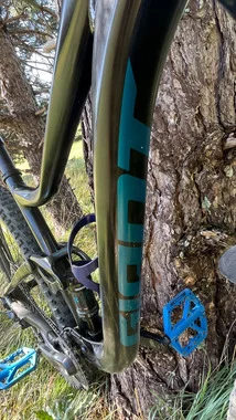 Kombo (2 kola) Giant Trance 29 + Dartmoor Hornet