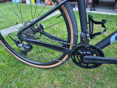 Giant Revolt 0 (2025), taille S