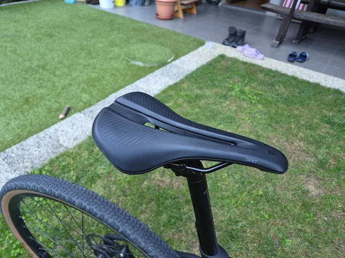 Giant Revolt 0 (2025), taille S
