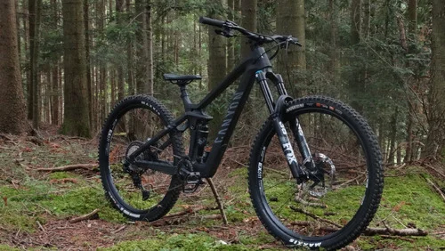 Canyon Strive CFR Underdog