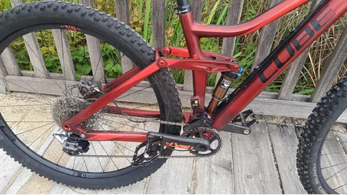 Cube Stereo 140 custom made carbon