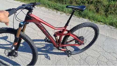 Cube Stereo 140 custom made carbon