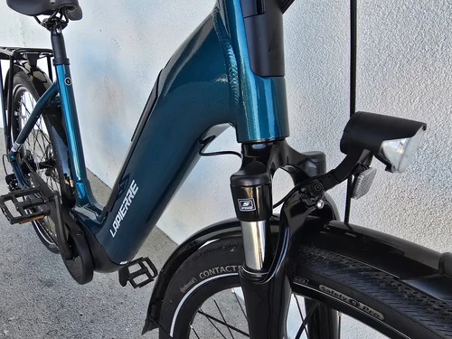 Lapierre E-urban 4.5 praktično novo samo 88km L velikost