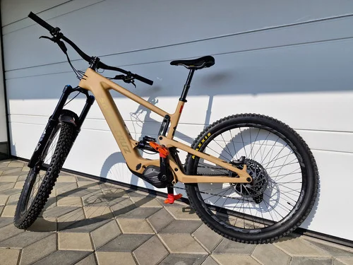 Santa Cruz Bullit CC S MY2024, kupljeno 2025, XL