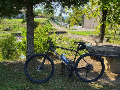 SPECIALIZED ROCKHOOPER ELITE 29
