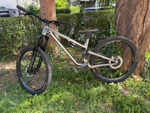 Commencal Meta - AM 29 Essential 2022 - Velikost M