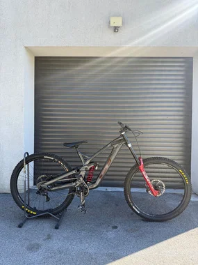 Gt fury carbon