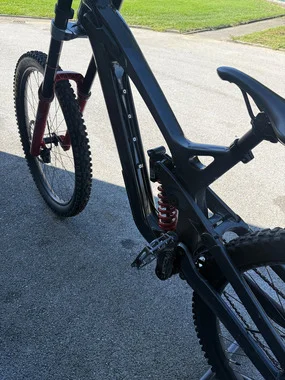 Gt fury carbon