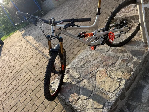 Yt capra raw (limited edition raw) cena ni zadnja!