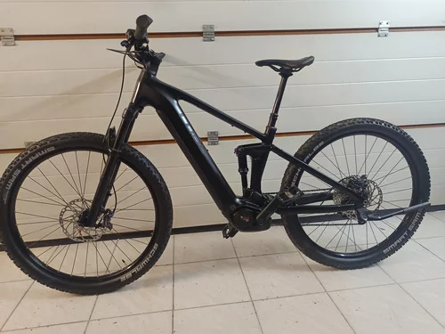 Cube Stereo Race