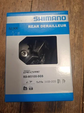 Shimano zadnji menjalnik Deore RD-M1000-SGS 11s