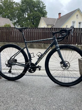 Gravel kolo Dema Grid 7