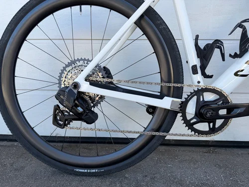 Canyon Grail CF SL 7 AERO M 2025 + powermeter