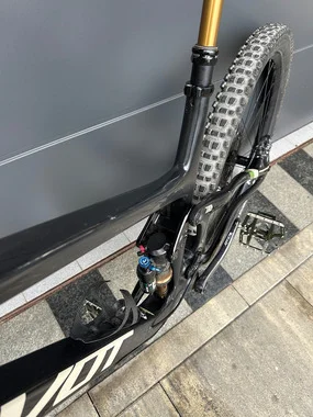 Pivot Switchblade Pro XT/XTR v velikosti XL