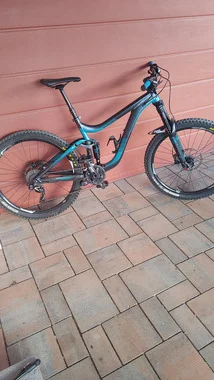 Prodam Giant Reign2